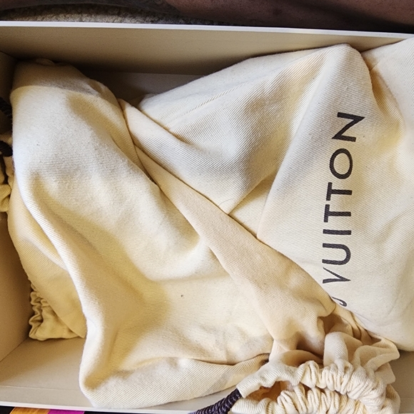 Twice worn original Louis Vuitton ombre Heels. - Picture 5 of 6